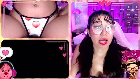 Snapshot of rossiegames chatting on 05-29-26, 02:37 Rossie online show from 05-29-26, 02:37