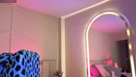 rossiie_hunt_ online show from 06-27-26, 01:28