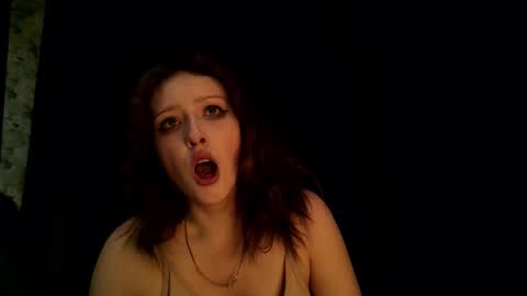 Snapshot of rosy_petal chatting on 11-11-25, 06:13 rosy_petal online show from 11-11-25, 06:13