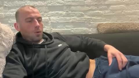 rotteei1 online show from 03-28-26, 08:36