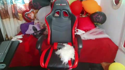 Snapshot of rous_kinky chatting on 10-29-25, 09:49 rous_kinky online show from 10-29-25, 09:49