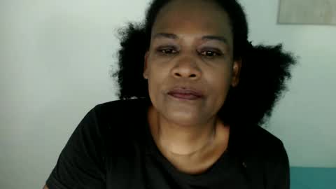 Snapshot of roushlove chatting on 07-02-26, 09:48 luxa online show from 07-02-26, 09:48