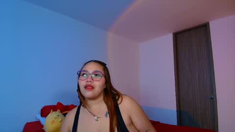 Snapshot of rousrossell_4 chatting on 05-03-26, 06:58 Call me Rous online show from 05-03-26, 06:58