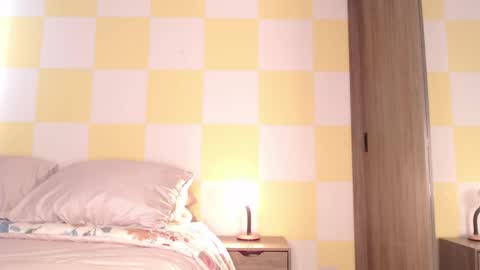 Rouss marie henao  online show from 05-14-26, 01:29