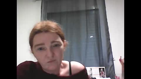 Snapshot of rousse1983 chatting on 01-06-26, 05:38 Rousse1983 online show from 01-06-26, 05:38