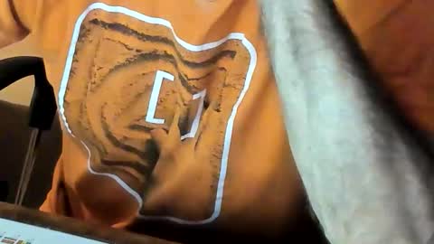 routi97 online show from 10-12-25, 05:23