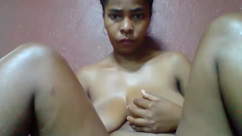 Snapshot of rovaelyah chatting on 10-01-25, 05:35 rovaelyah online show from 10-01-25, 05:35