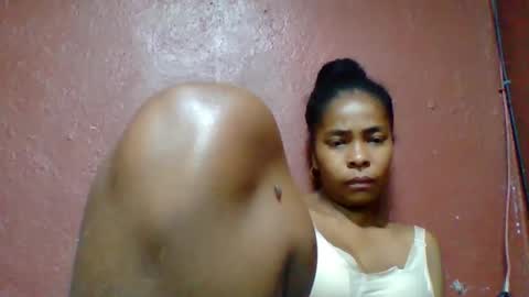 Snapshot of rovaelyah chatting on 11-04-25, 03:49 rovaelyah online show from 11-04-25, 03:49