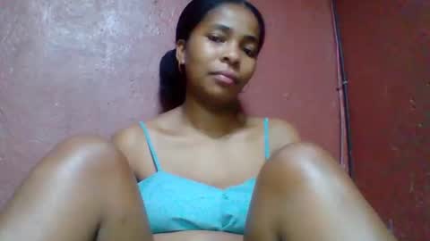 Snapshot of rovaelyah chatting on 11-14-25, 03:16 rovaelyah online show from 11-14-25, 03:16