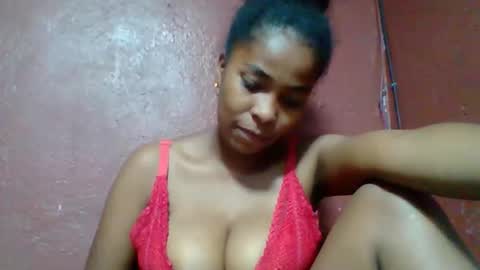 rovaelyah online show from 01-16-26, 05:06