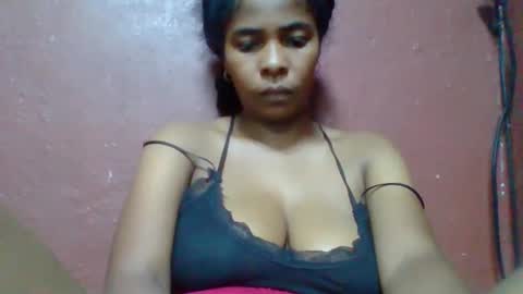 rovaelyah online show from 04-30-26, 03:51