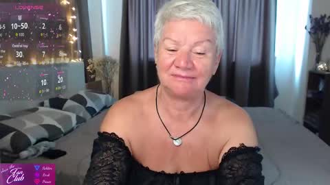 Roxana online show from 05-23-26, 01:44