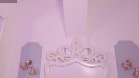 roxana_scott1 online show from 02-17-26, 03:36