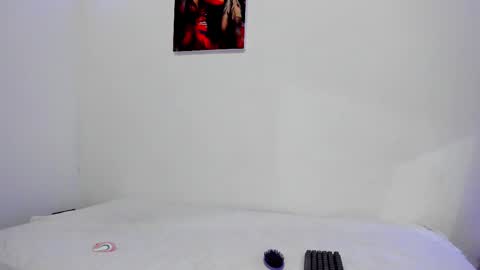 roxy online show from 02-19-25, 03:49