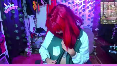 Snapshot of roxanbunny chatting on 03-04-25, 02:06 roxxy online show from 03-04-25, 02:06