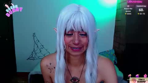 Snapshot of roxanbunny chatting on 10-09-25, 09:13 roxxy online show from 10-09-25, 09:13