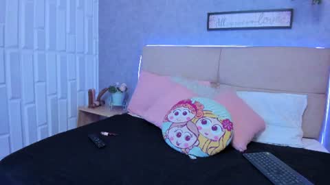 roxanebrown online show from 07-13-26, 07:38