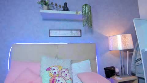roxanebrown online show from 07-14-26, 02:05