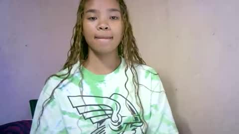 roxanne_98 online show from 01-15-26, 02:43