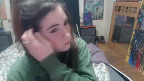 Snapshot of roxanneroulette chatting on 01-24-25, 03:54 Silver online show from 01-24-25, 03:54