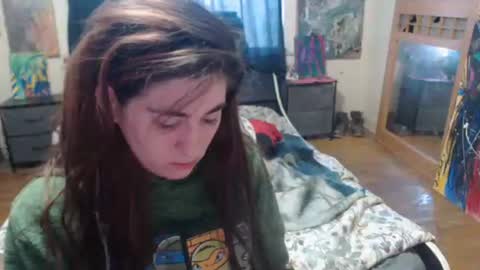 Snapshot of roxanneroulette chatting on 01-24-25, 01:57 Silver online show from 01-24-25, 01:57