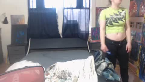 Snapshot of roxanneroulette chatting on 01-27-25, 02:35 Silver online show from 01-27-25, 02:35