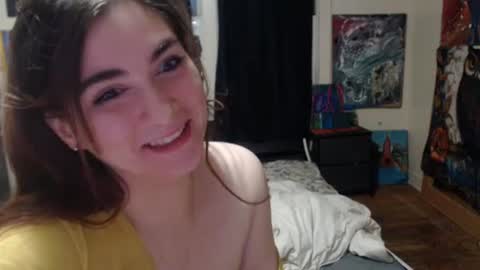 Snapshot of roxanneroulette chatting on 01-31-25, 12:17 Silver online show from 01-31-25, 12:17