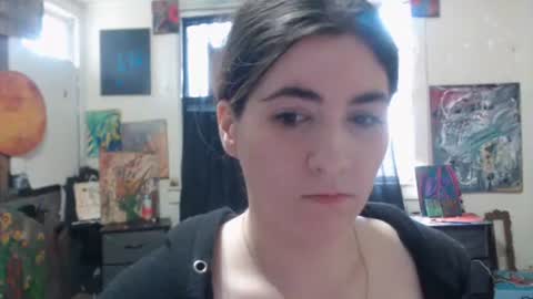 Snapshot of roxanneroulette chatting on 02-07-25, 07:59 Silver online show from 02-07-25, 07:59