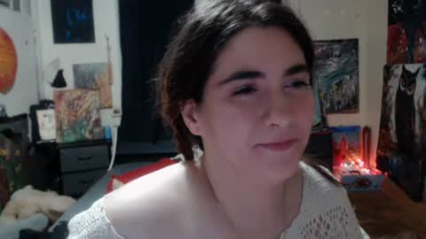 Snapshot of roxanneroulette chatting on 02-17-25, 01:58 Silver online show from 02-17-25, 01:58