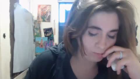 Snapshot of roxanneroulette chatting on 03-10-25, 07:40 Silver online show from 03-10-25, 07:40