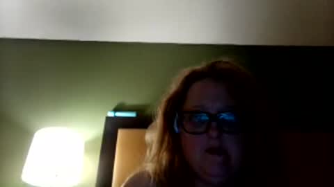 Snapshot of roxi7039 chatting on 02-27-26, 06:57 Roxi online show from 02-27-26, 06:57