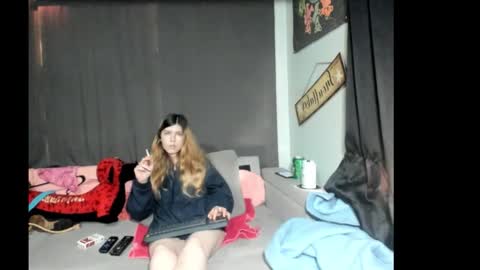 roxihazeleyes online show from 02-16-26, 10:39