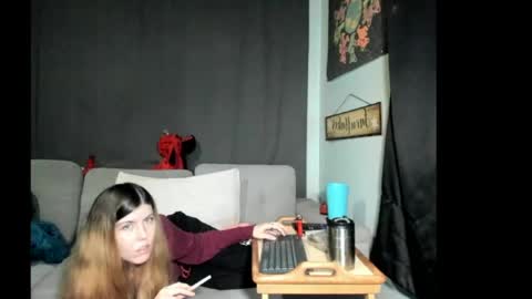 Snapshot of roxihazeleyes chatting on 05-29-26, 07:28 roxihazeleyes online show from 05-29-26, 07:28