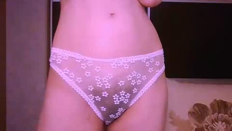 Snapshot of roxxywharton chatting on 07-02-26, 11:05 Roxxy Wharton online show from 07-02-26, 11:05