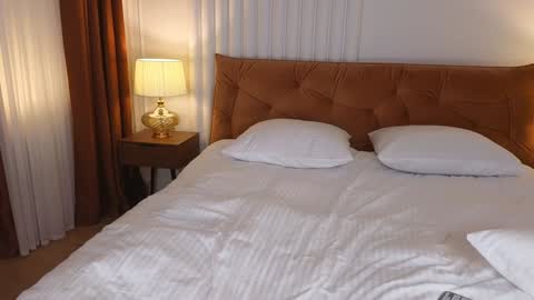 Im Roxy ntmu online show from 01-17-25, 05:08