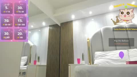 Snapshot of roxy_flame_ chatting on 04-30-26, 11:16 Roxy online show from 04-30-26, 11:16