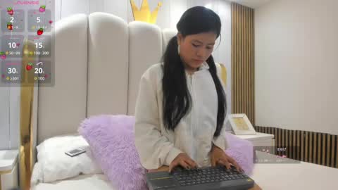 Snapshot of roxy_flame_ chatting on 06-02-26, 11:12 Roxy online show from 06-02-26, 11:12