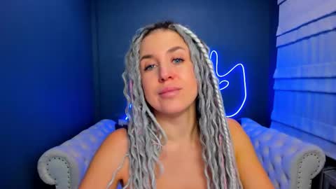 Roxy online show from 12-19-25, 01:23