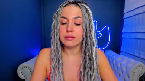 Roxy online show from 02-10-26, 01:53