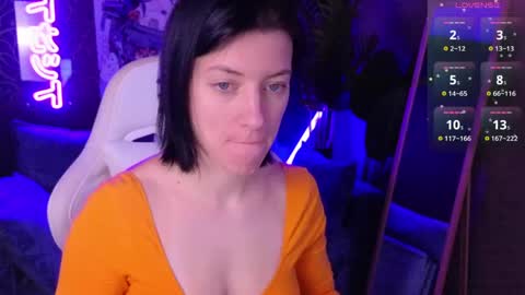 roxy_riot_ online show from 04-18-26, 01:31