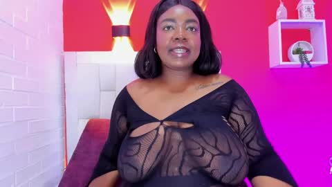 Snapshot of roxy_sexy69 chatting on 05-19-26, 09:54 roxy_sexy69 online show from 05-19-26, 09:54