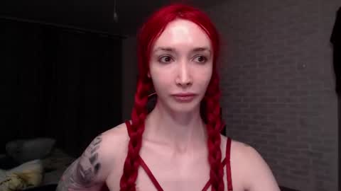 Snapshot of roxy_silver chatting on 07-19-26, 08:34 Roxy online show from 07-19-26, 08:34