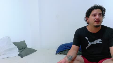 Snapshot of roxyandaron2 chatting on 07-14-26, 12:35 RoxyAron online show from 07-14-26, 12:35
