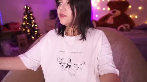 Snapshot of roxysuh chatting on 12-15-24, 09:24 roxysuh online show from 12-15-24, 09:24