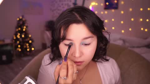 Snapshot of roxysuh chatting on 01-02-25, 08:06 roxysuh online show from 01-02-25, 08:06