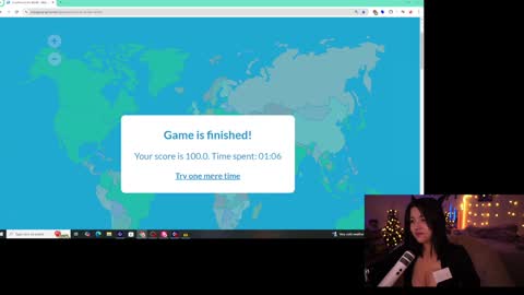 Snapshot of roxysuh chatting on 01-25-25, 01:54 roxysuh online show from 01-25-25, 01:54