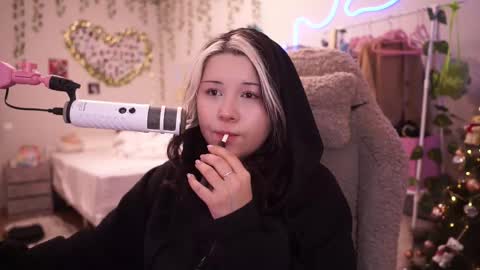 roxysuh online show from 01-16-26, 07:45