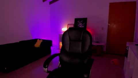 val online show from 02-12-26, 11:44