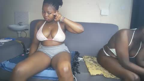 Snapshot of royal_charm chatting on 03-02-26, 06:14 royal_charm online show from 03-02-26, 06:14