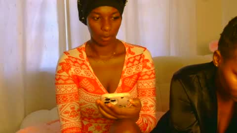 Snapshot of royal_petite10 chatting on 07-02-26, 10:43 kate online show from 07-02-26, 10:43